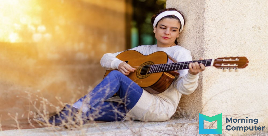 Paling Akurat, Ini Aplikasi Stem Gitar dari Handphone
